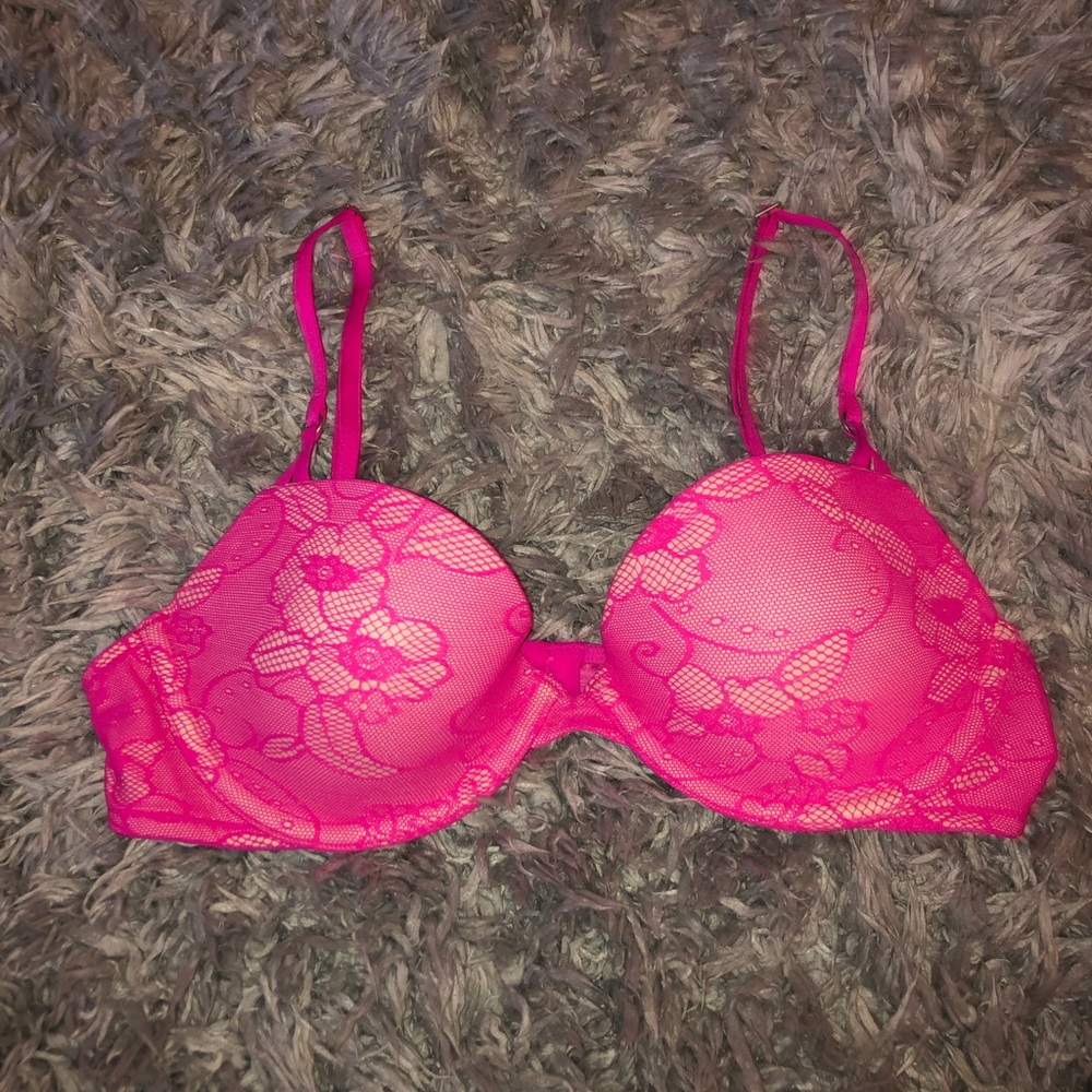 Pink Victoria Secret bra